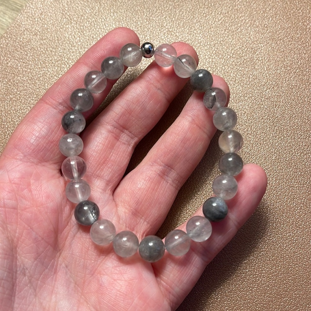 Beautiful Cloudy Quartz 8mm Crystal Bracelet✨
